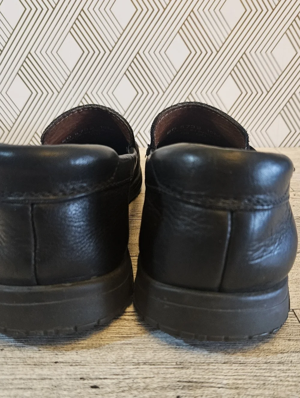 Johnston and Murphy Mens Slip On Loafer Leather Shoes Black Size 10M
